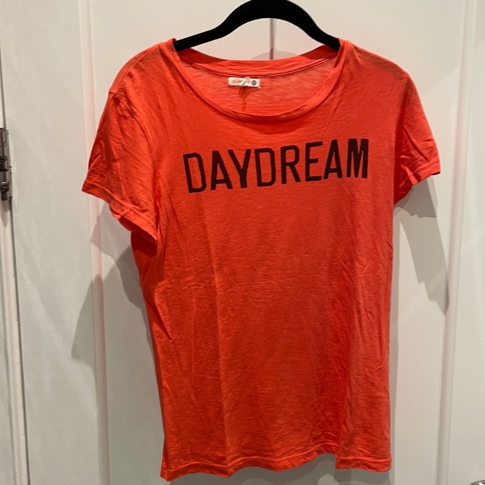 Red Sundry tshirt. “Daydream”